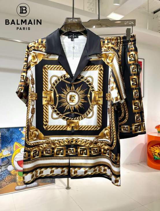 Picture of Balmain Shirt Pant Suits _SKUBalmainM-3XL24cx0720126